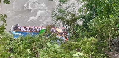  १६ जना यात्रुको उद्दार, अरु उद्दार कार्य जारी 